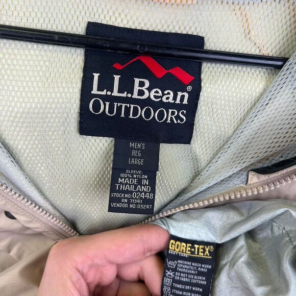Vintage L.L.Bean GoreTex StomAway Tan Rain Jacket Size L - Picture 8 of 8